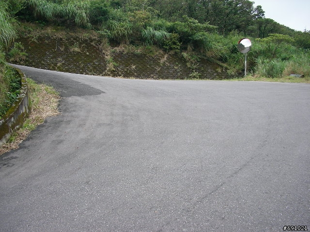 第一次挑戰三重至八拉卡公路,陡波實照,也流了一點血.