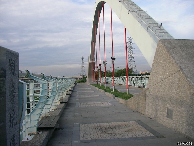 第一次挑戰三重至八拉卡公路,陡波實照,也流了一點血.