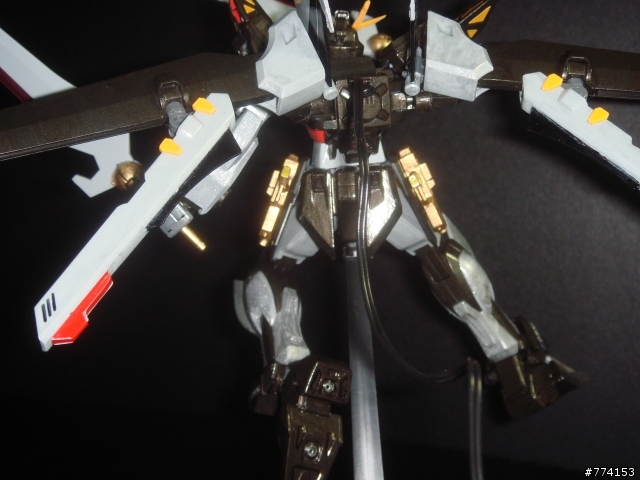 [模型作品分享]1/144黑色攻擊STRIKE NOIR