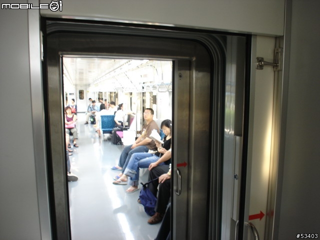 [鐵道初體驗] EMU 700 型 區間快車初乘體驗!