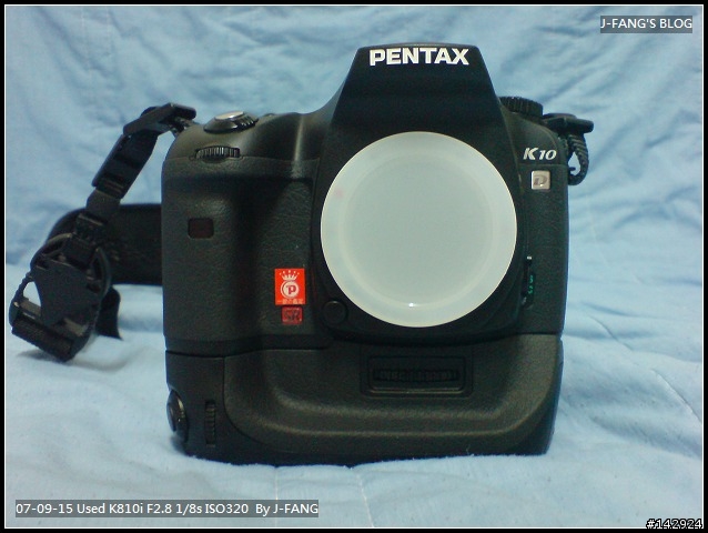 [分享]PENTAX-K10D垂直把手(D-BG2)