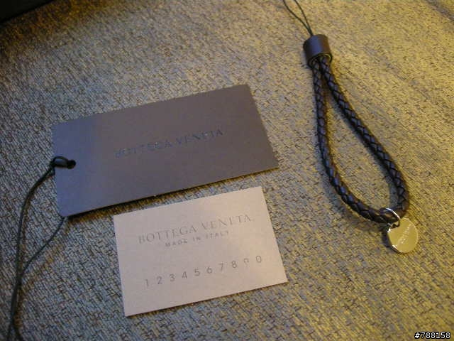 [開盒文]Bottega Veneta....手機吊飾飾飾飾飾飾...