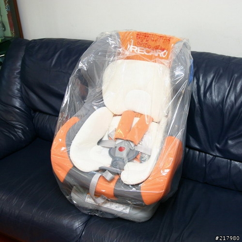 [分享]準備使用的recaro 0+的0~4歲汽車安全座椅.