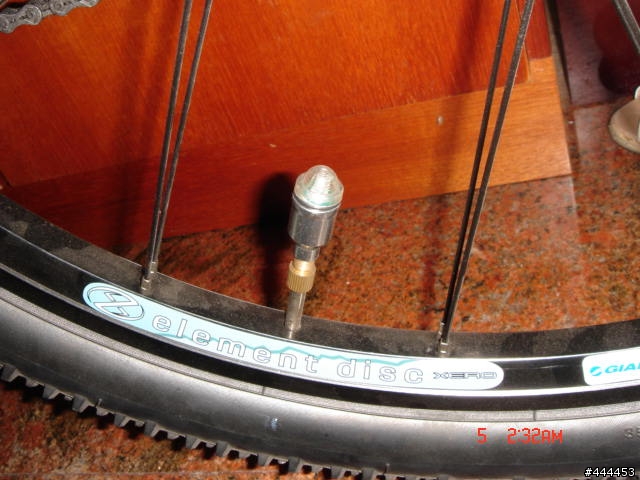[分享]剛入手的Topeak車前袋 2007年最新款 改小彎把及短龍頭最近照