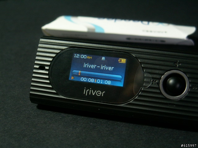 [開箱分享]iriver T60（黑）1gb 開箱文