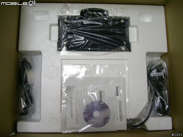 [分享] BenQ FP222WH 不專業開箱