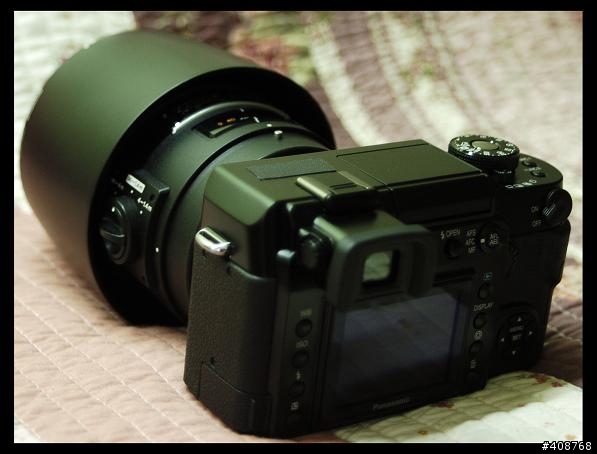 Panasonic L-1 与 大眼睛的约会 (150mm f2)