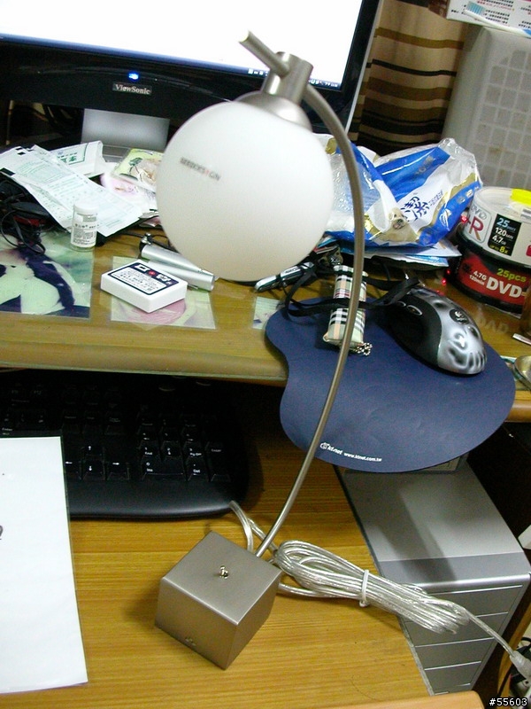 [開箱文][誠品卡首刷禮]簡約主義名燈