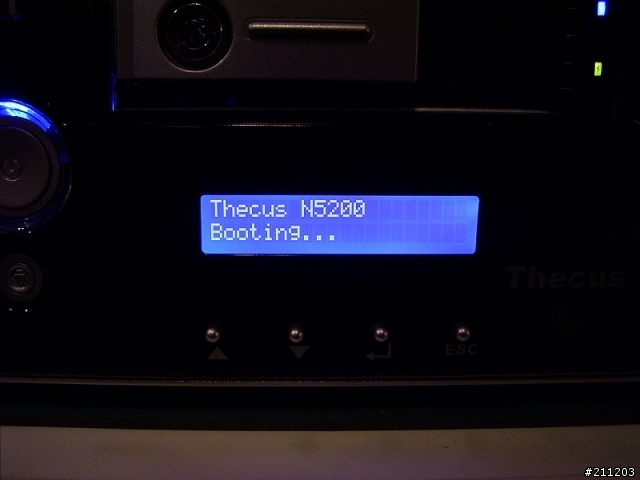 [分享] Thecus N5200 NAS Server 5TB 入手