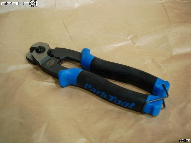 [分享]我的工具箱 + TOPEAK 維修架