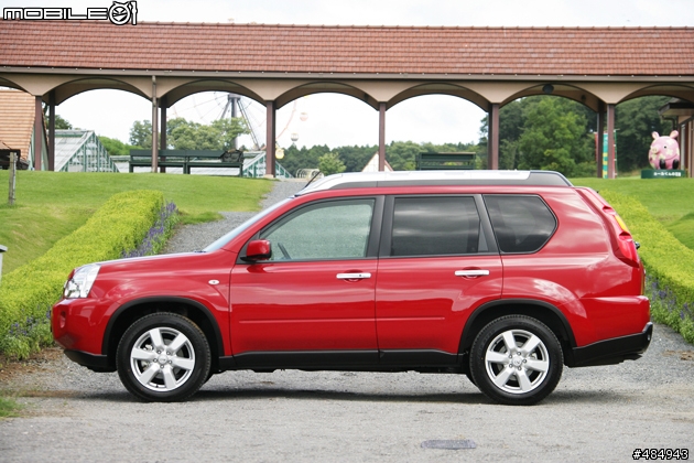 NEW X-TRAIL