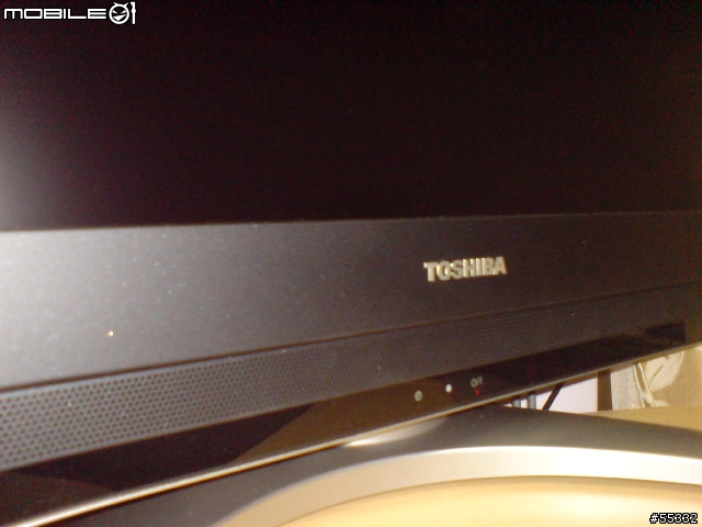 [開箱分享]資訊展入手的TOSHIBA 32吋液晶電視 32C3000G