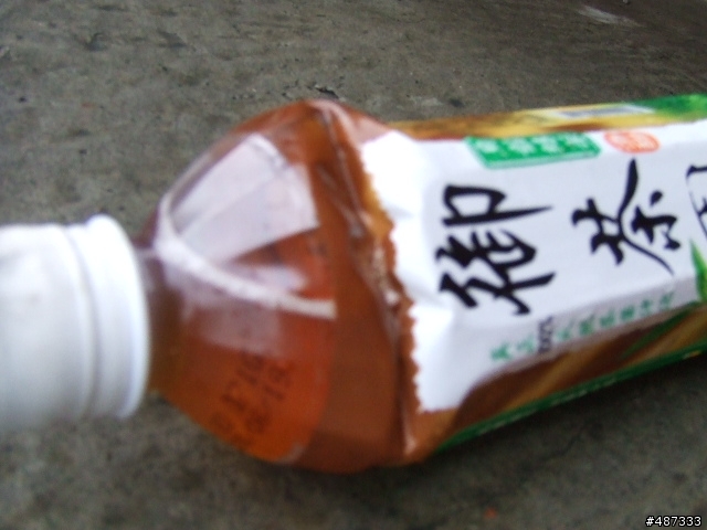 RV--前碟盤與水箱水更換經驗分享--新增[RV後卡鉗看透透]