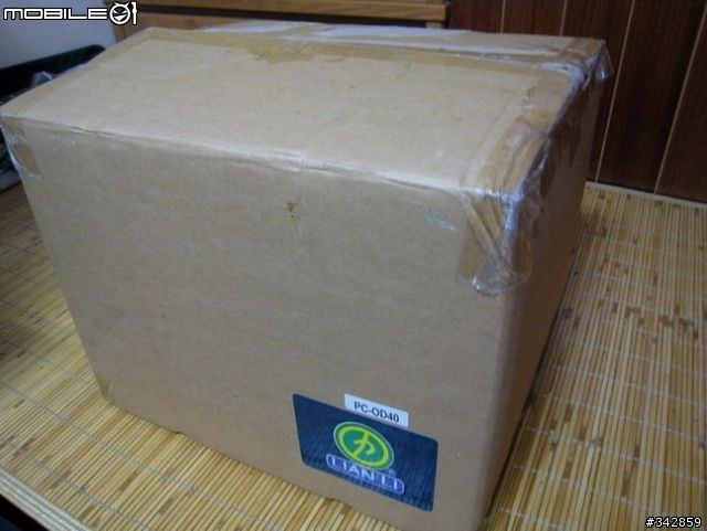 [分享]聯力 PC-OD40 可以塞下Micro ATX 的小小機殼