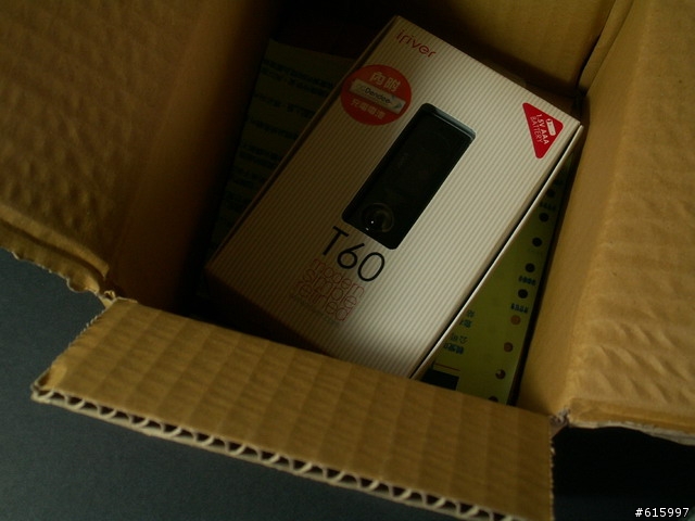 [開箱分享]iriver T60（黑）1gb 開箱文