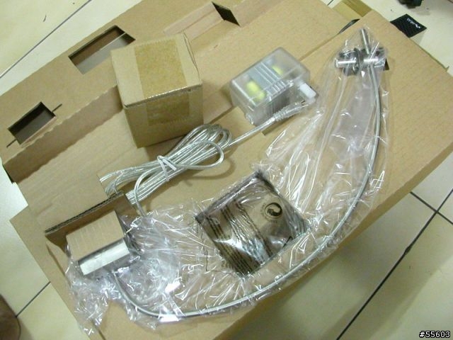 [開箱文][誠品卡首刷禮]簡約主義名燈