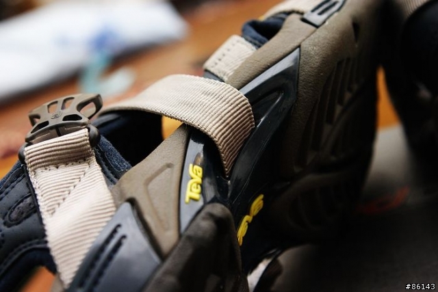 涼鞋中的逸品~~TEVA Waterpro 6960MN~~