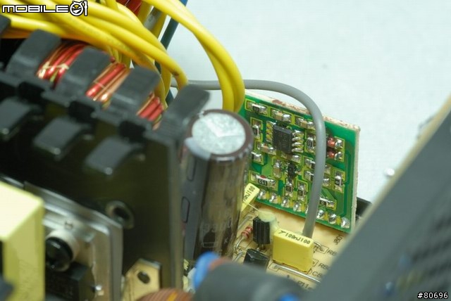 搭載固態電容真的比較好嗎?海韻S12 II 500W簡介與測試