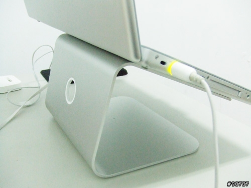 集中托高你的筆電 - rain design mStand