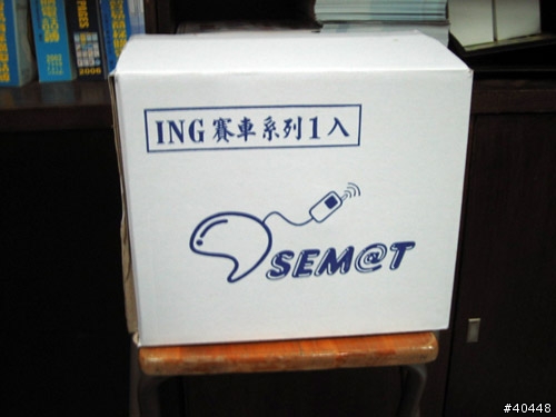 [分享]ING RENAULT F1 安全帽