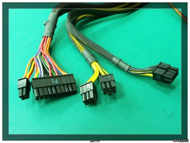 【新品】康舒R8 POWER 700 (ATX-700CA-AB8FB)