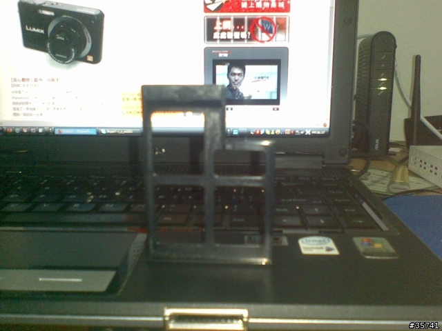 請問這是什麼格式的express card  benq s31