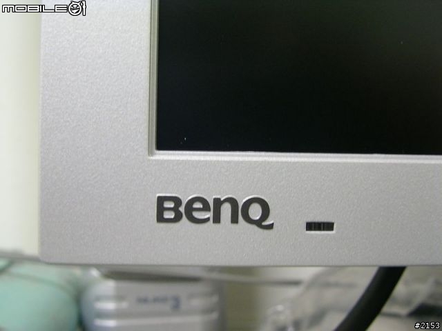 [分享] BenQ FP222WH 不專業開箱