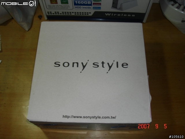 [開箱文]Sony新款Walkman數位隨身聽NWD-B103F(1GB)黑色