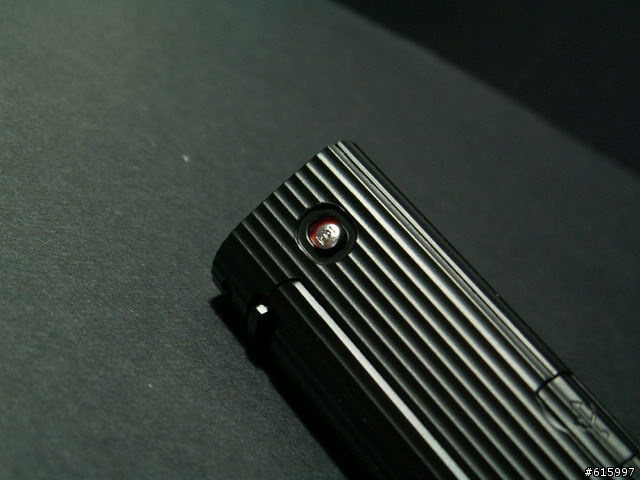 [開箱分享]iriver T60（黑）1gb 開箱文