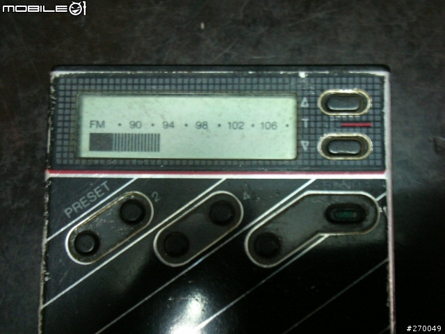 [分享]懷舊~TOSHIBA RP-2056 隨身聽