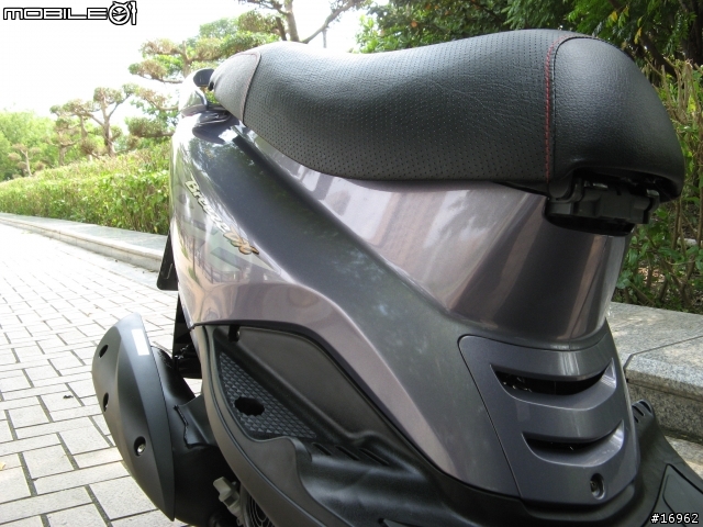 ﹝分享﹞一款不錯的代步車