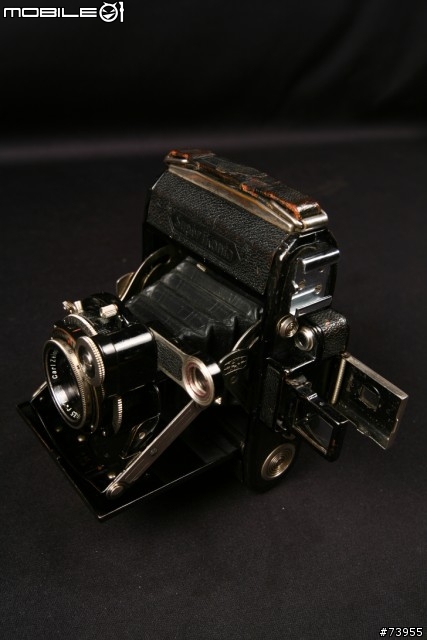 [分享老相機] Zeiss Ikon Super Ikonta A 530 / 12