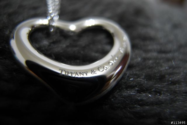[分享] TIFFANY & CO. OPEN HEART AND BEAN