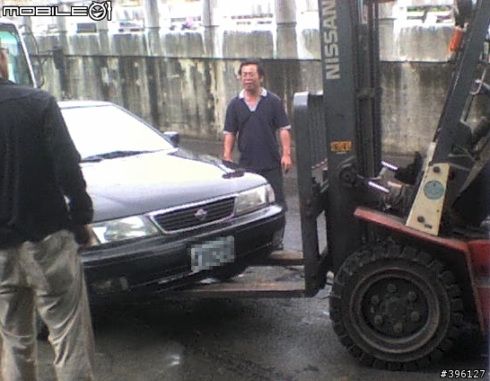 我家店門口被車擋住了可以請人來拖吊嗎 第5頁 Mobile01