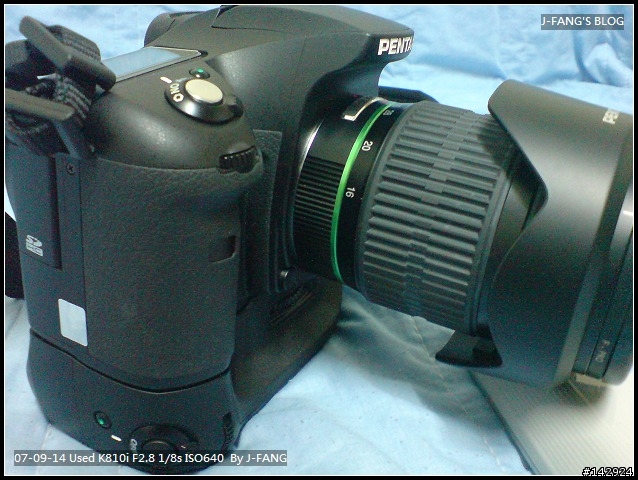 [分享]PENTAX-K10D垂直把手(D-BG2)