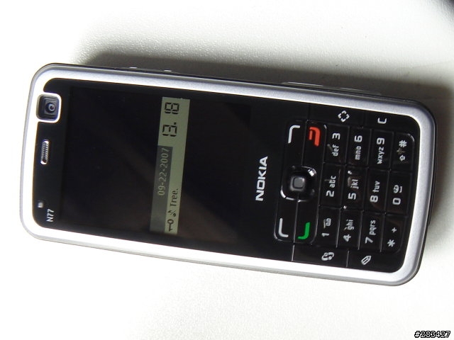 隨身行動電視 - NOKIA N77 實機照分享