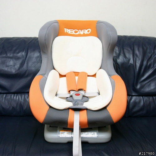 [分享]準備使用的recaro 0+的0~4歲汽車安全座椅.