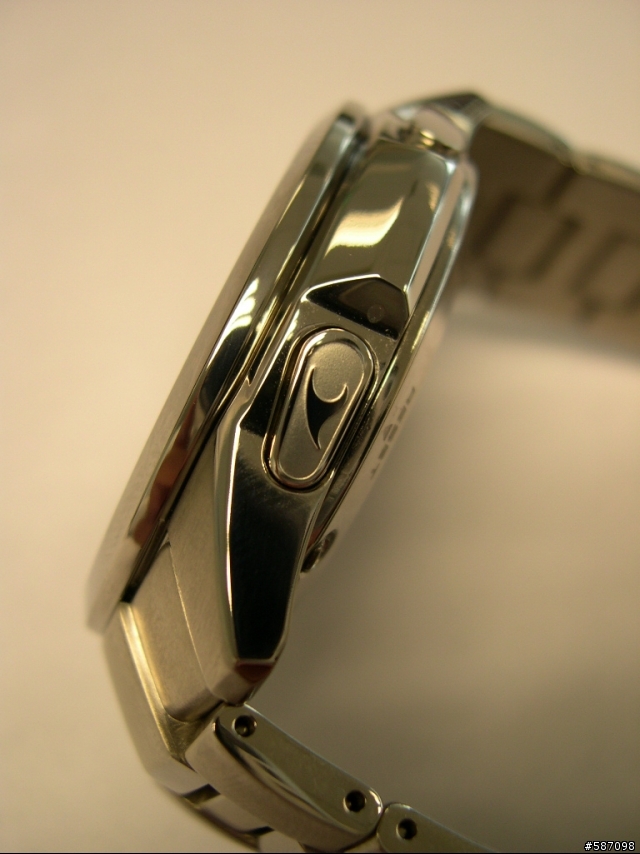 [分享]終於敗了CASIO 電波 OCW-M700TDJ *2