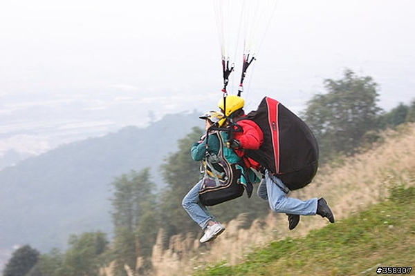 飛行傘場