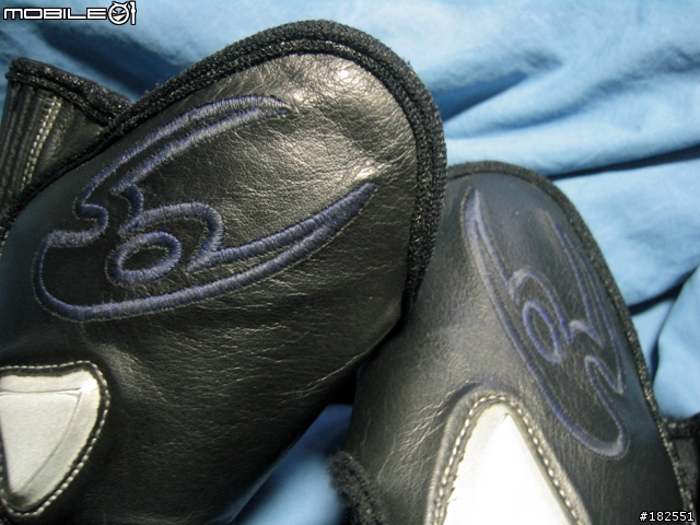 [分享]高調地控制油門 KOMINE GK-360 騎士長手套