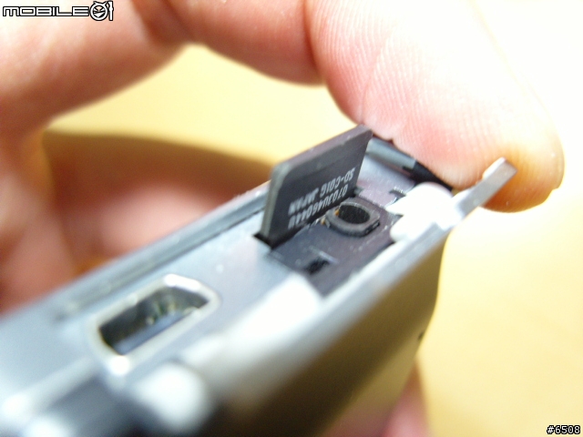 摺疊雙插卡的新選擇 - HYUNDAI MPD1000