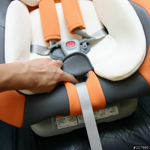 [分享]準備使用的recaro 0+的0~4歲汽車安全座椅.
