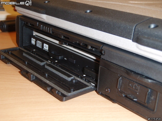 (開箱文) Panasonic ToughBook CF30 (Military Spec General Purpose) 軍規泛用型