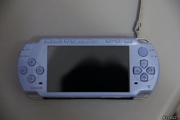 PSP-2000FB 開箱~~~