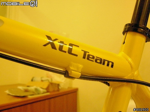 買不起法拉力、保時捷，至少也來台鵝黃的XTC TEAM