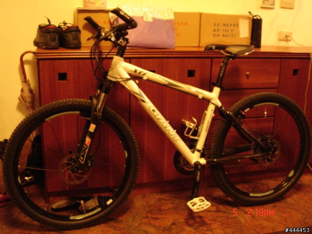 [分享]剛入手的Topeak車前袋 2007年最新款 改小彎把及短龍頭最近照