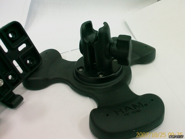 RAM MOUNTS購入...搭配HTC TyTN II....
