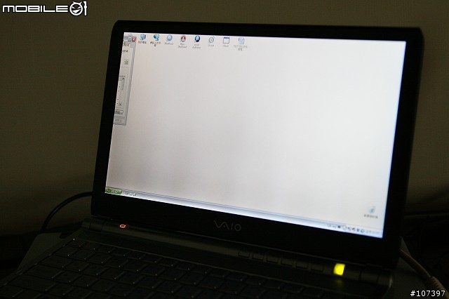 [已解決,感謝工程師]我的VAIO TX57TN也有斑馬紋~~~