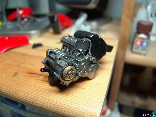 [高難度的逸品!?] 第二十五彈 1/12 DUCATI GP4 -極緻版- 重機車 模型製作