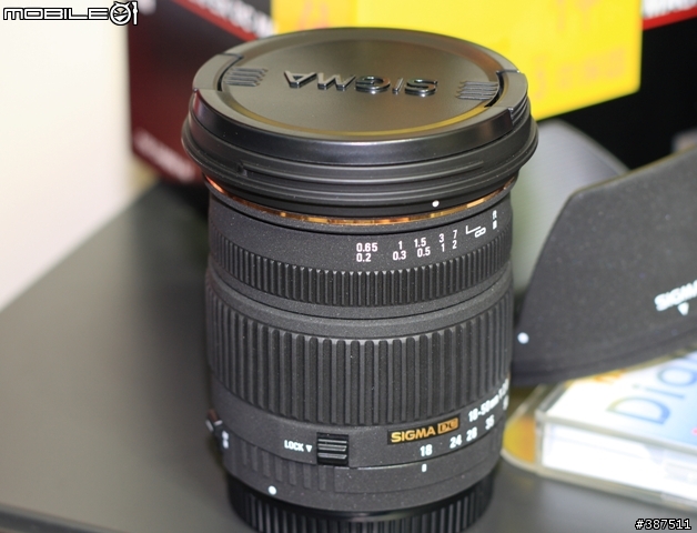 [又在次不專業開箱]SIGMA 18-50MM F2.8 EX DC MACRO